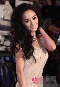 娱乐圈爆料外国女人是谁,那位被热议的外国女人究竟是谁? 第2张 娱乐圈爆料外国女人是谁,那位被热议的外国女人究竟是谁? 第2张